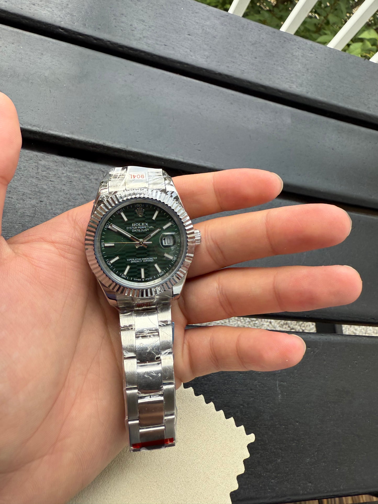 Deluxe Green Dial Luxury Watch ⌚